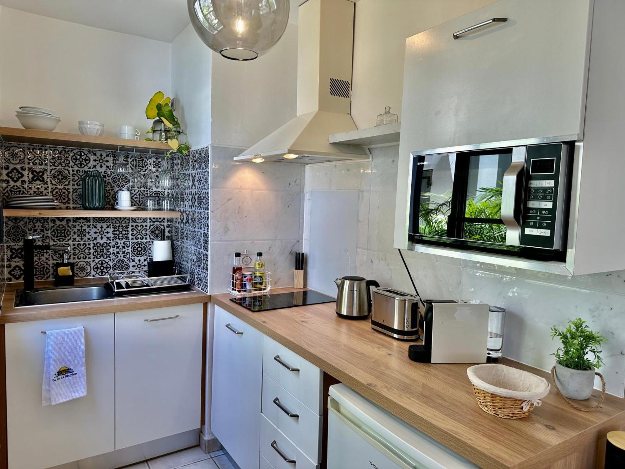 Le Coeur Daisy'L Saint Denis Centre Apartment ภายนอก รูปภาพ
